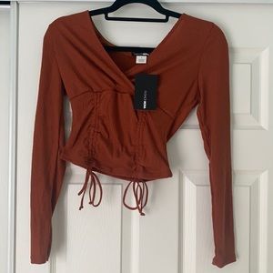 BRAND NEW Ruched and Ribbed Top